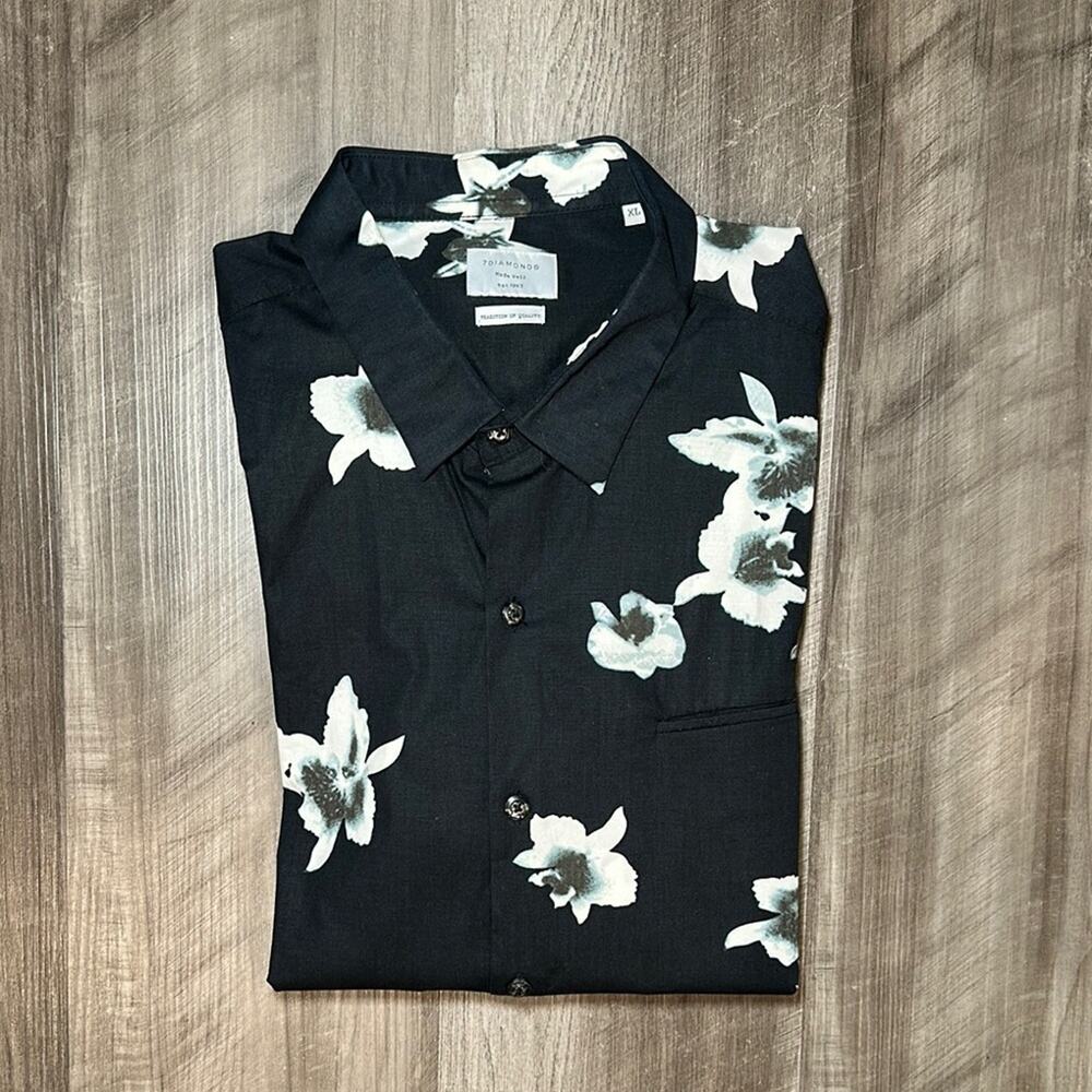 7 Diamonds My Wish Floral Short Sleeve Button Down - XL